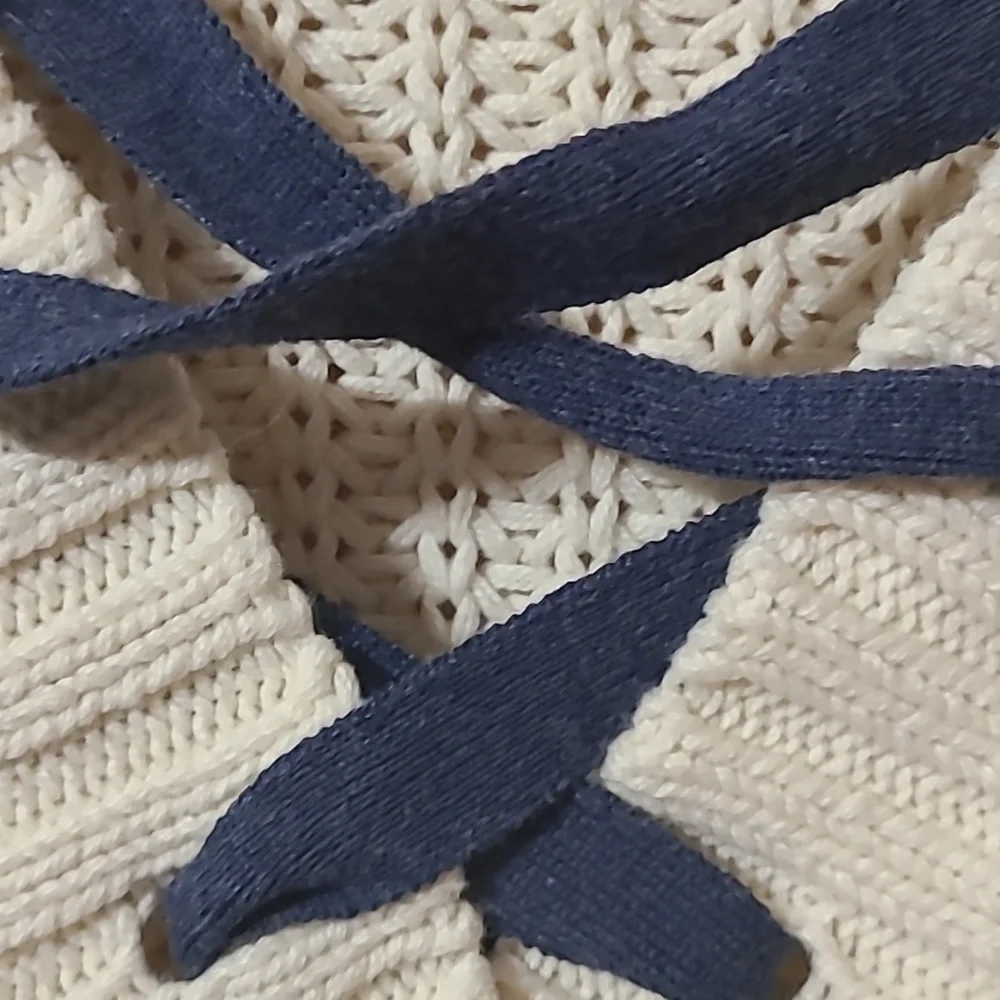 Aerie Chunky Cable Knit Lace Up Cream Sweater - Picture 3 of 7